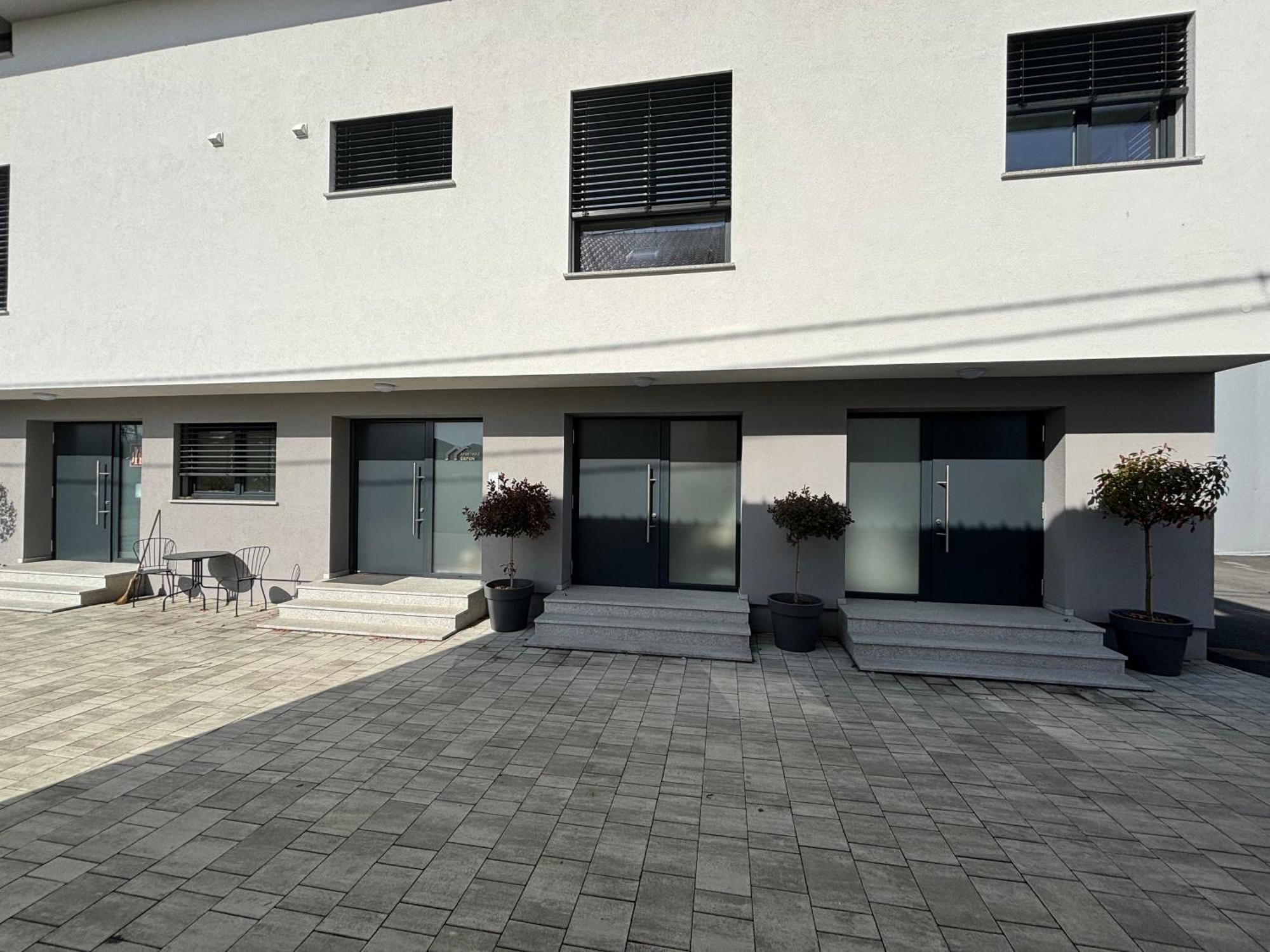 Apartmaji Cepon リュブリャナ エクステリア 写真