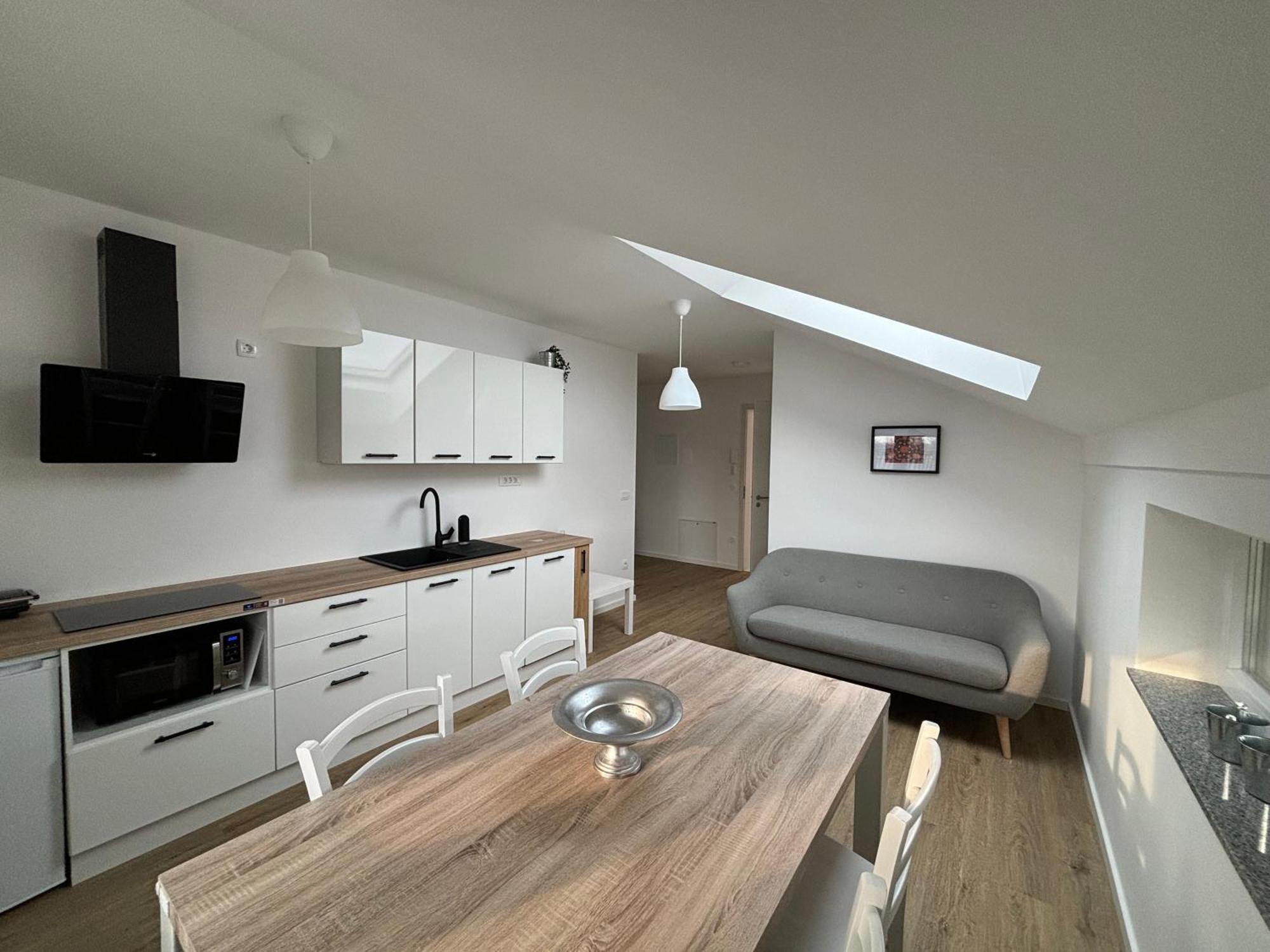 Apartmaji Cepon リュブリャナ エクステリア 写真