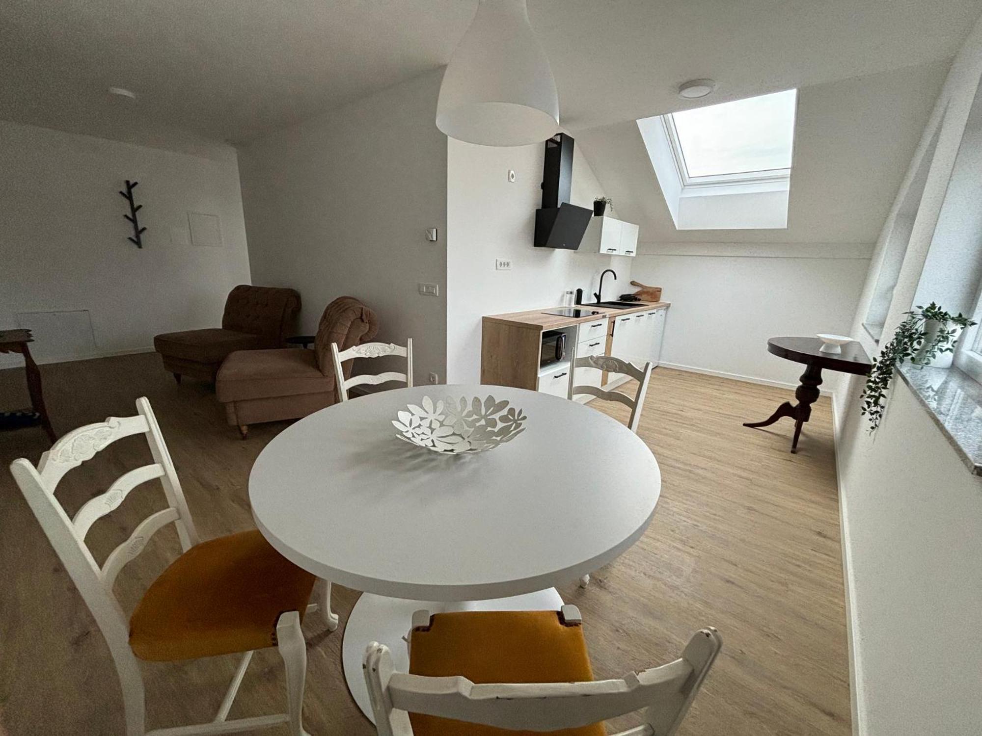 Apartmaji Cepon リュブリャナ エクステリア 写真